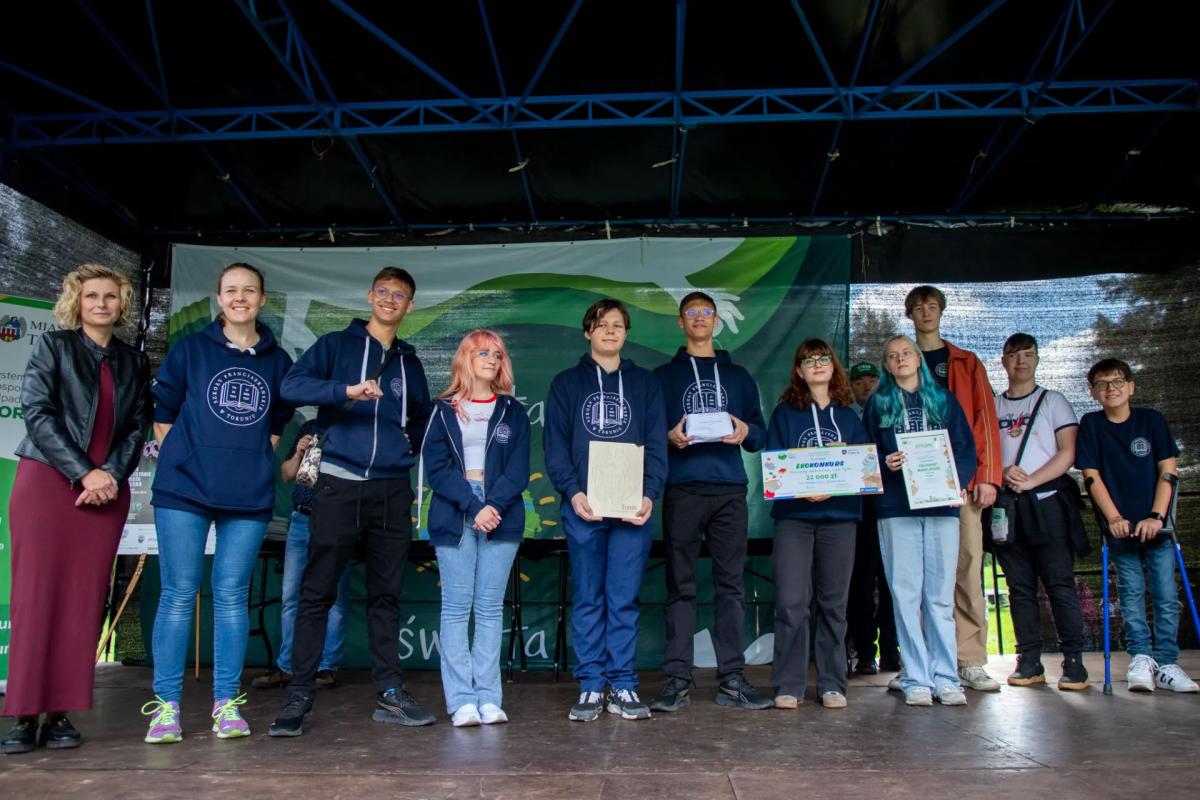 Zbieramy makulaturę (i nie tylko) - rozdanie nagród