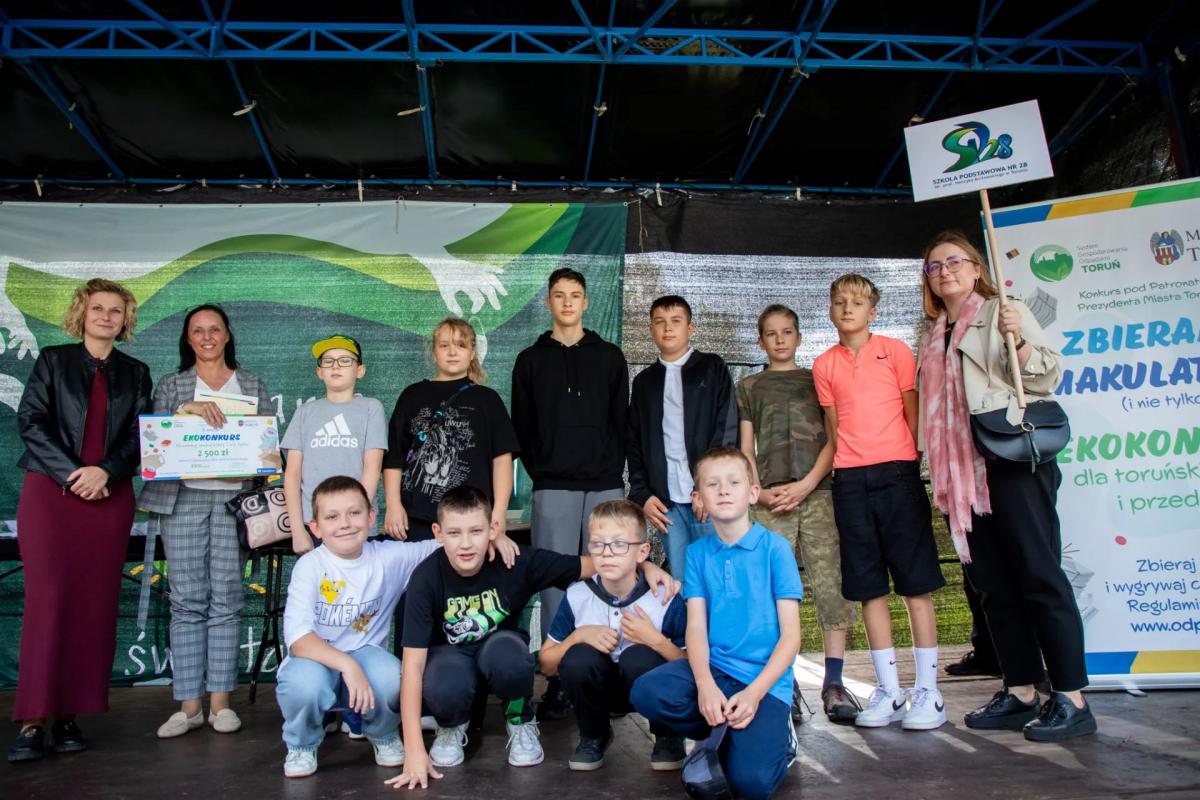 Zbieramy makulaturę (i nie tylko) - rozdanie nagród